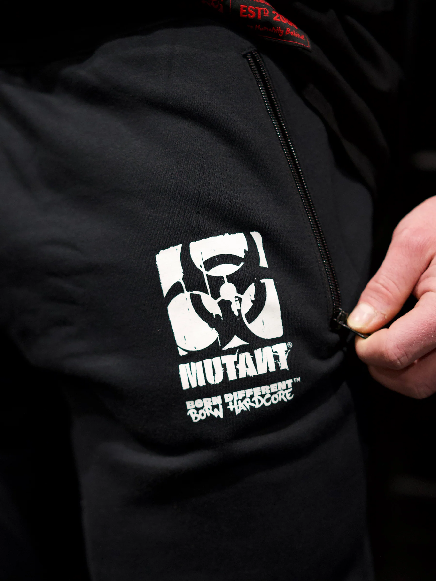 Team MUTANT® Born Different – Born Hardcore Sweatpants 2XL 3XL - Image 8